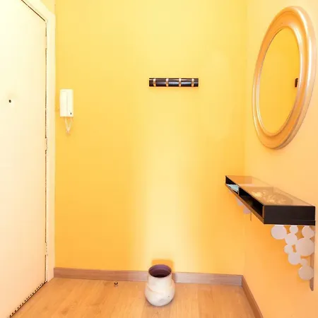 Appartamento Housalia Guell & Gracia Barcellona